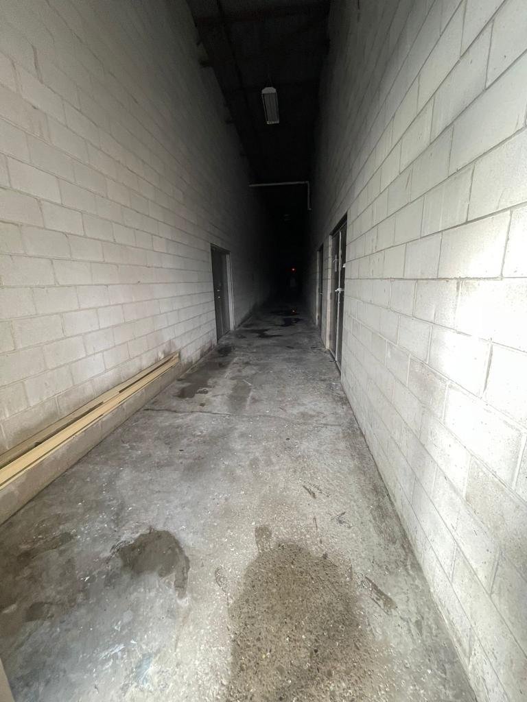 Greenbox Maintenance — Gallery — ba-warehouse-02 (After)